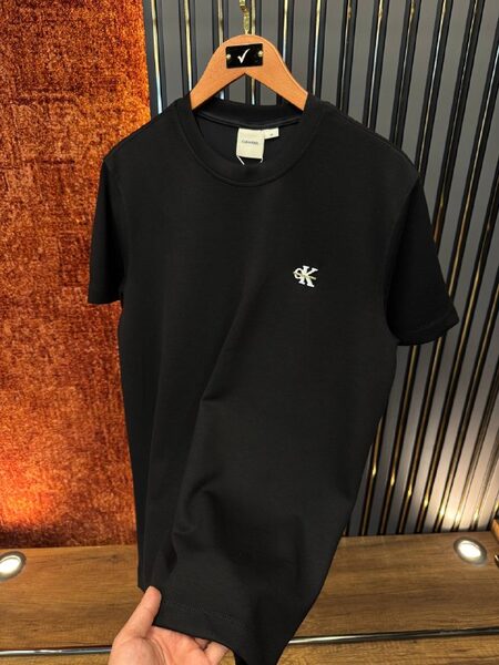 Apparel — TGTnmxlvGEOf view 4