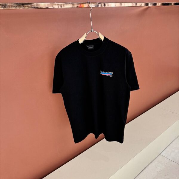Apparel — TGTqM3_bCQIo view 3