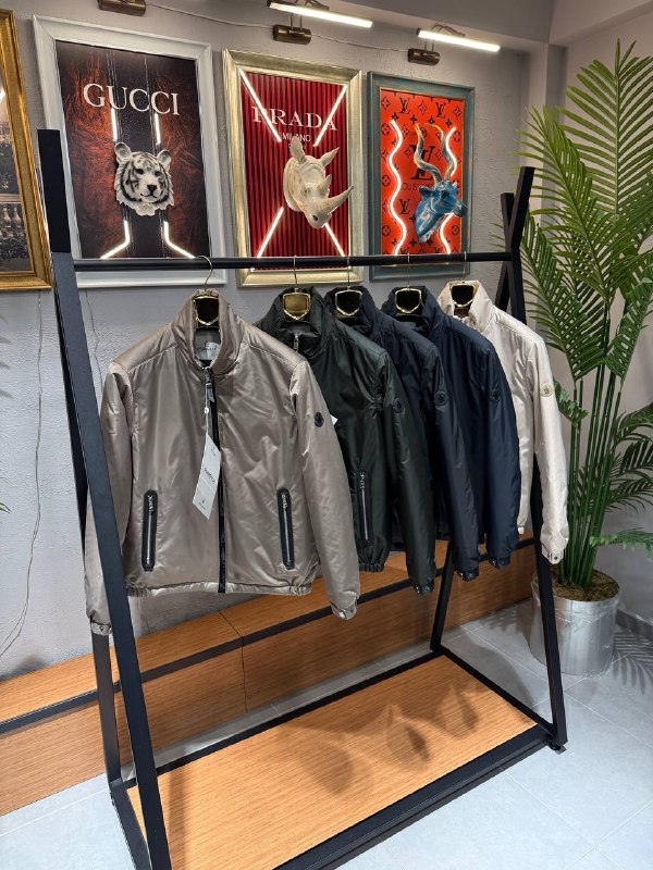 Apparel — TGU0maqLmdlK
