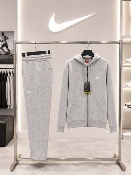 Apparel — TGU5oWZEKhww view 3