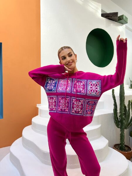 Apparel — TGUAhqRRs9ps view 4