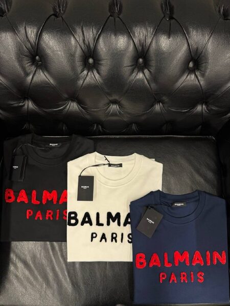 Apparel — TGUJf0Wb_4tM