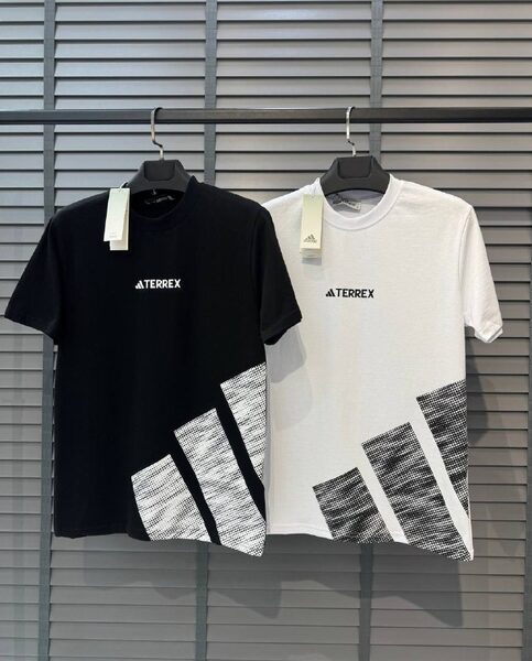 Apparel — TGUJfUAEaKk7 view 2