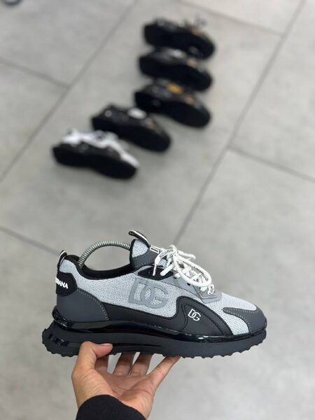 Men's Sneakers — TGUKn21cGIPr view 3