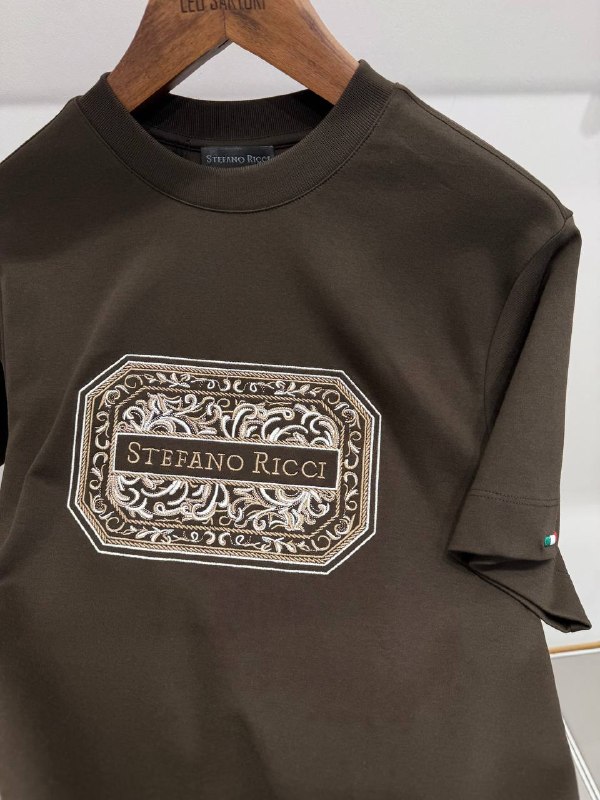 Apparel — TGULI5VbcPiv view