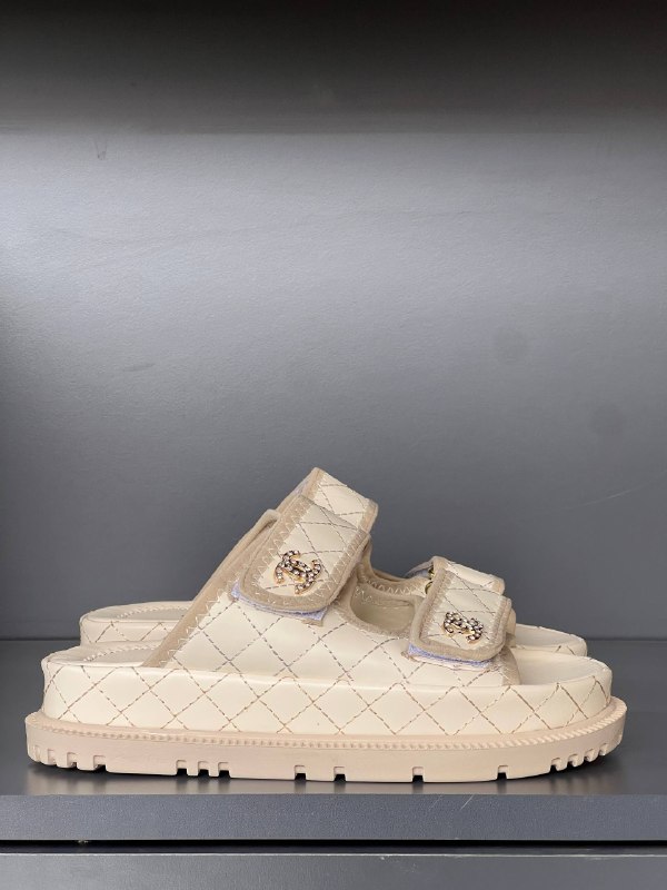 Women's Shoes — TGUU9ERTiDLk view