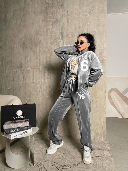 Apparel — TGUbhDijGKWI view 3