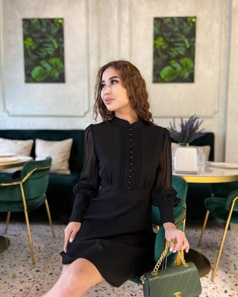 Apparel — TGUf6zLdCBL5 view 2