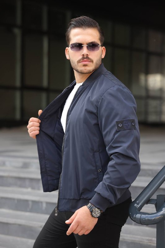 Apparel — TGUhjg5CpobS view