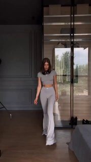 Apparel — TGUnU0hja7sb view 4