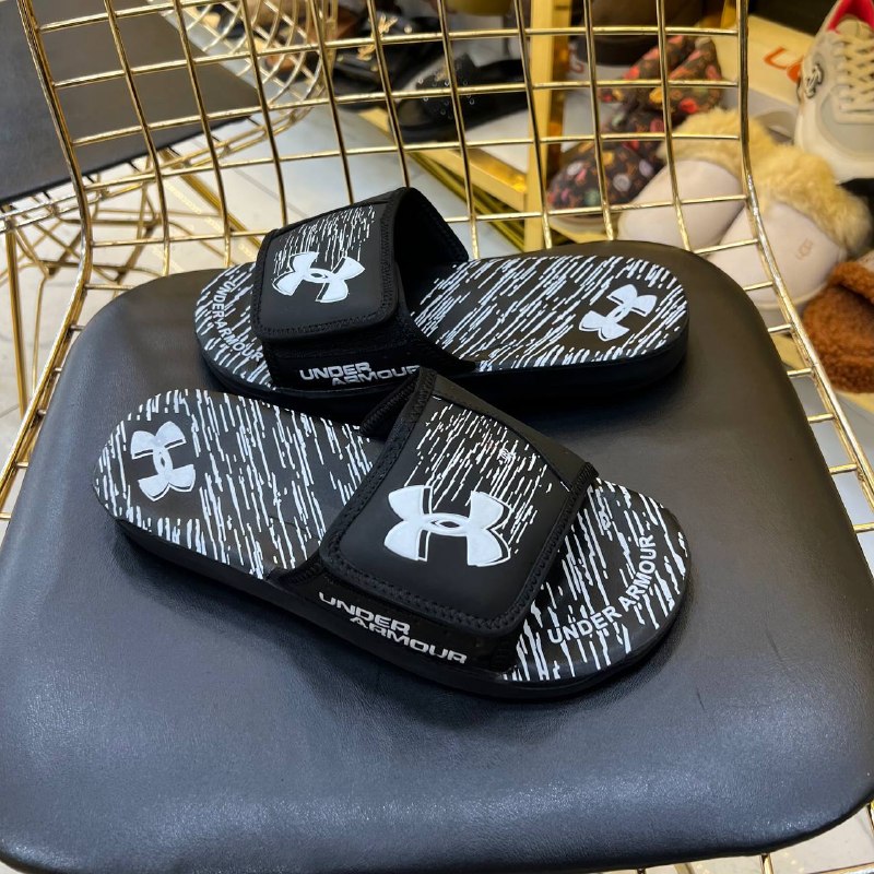 Men's Sneakers — TGUpStFHQAzk