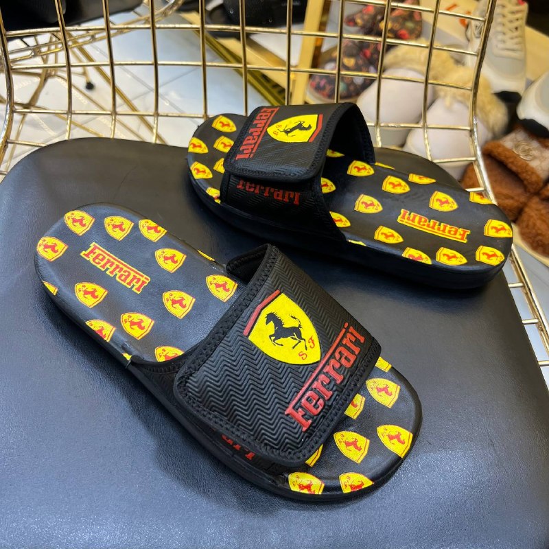 Men's Sneakers — TGUpStFHQAzk view