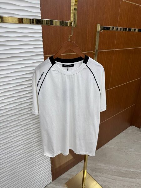 Apparel — TGVDMxfhGXJe view 4