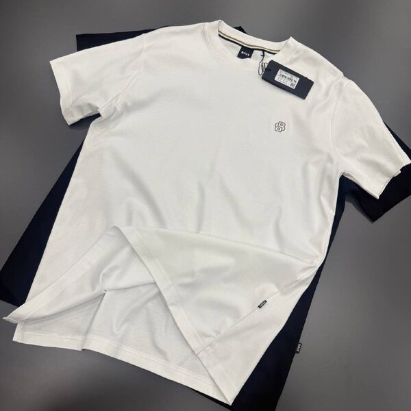 Apparel — TGVDQVPaJnxI view 3