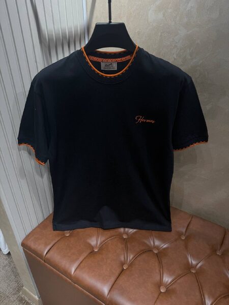Apparel — TGVEv8Ccy3yx