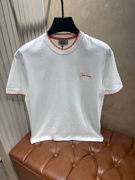 Apparel — TGVEv8Ccy3yx view 2