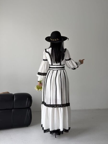 Apparel — TGVHrjO6Cev4 view 5