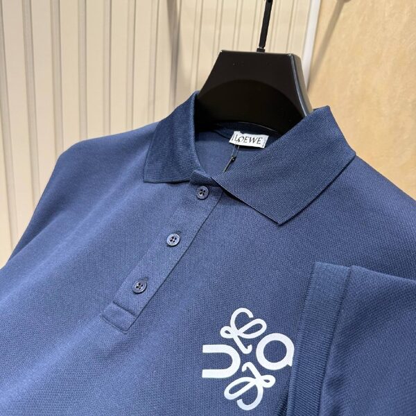 Apparel — TGVJ7cYF5Lqq view 2