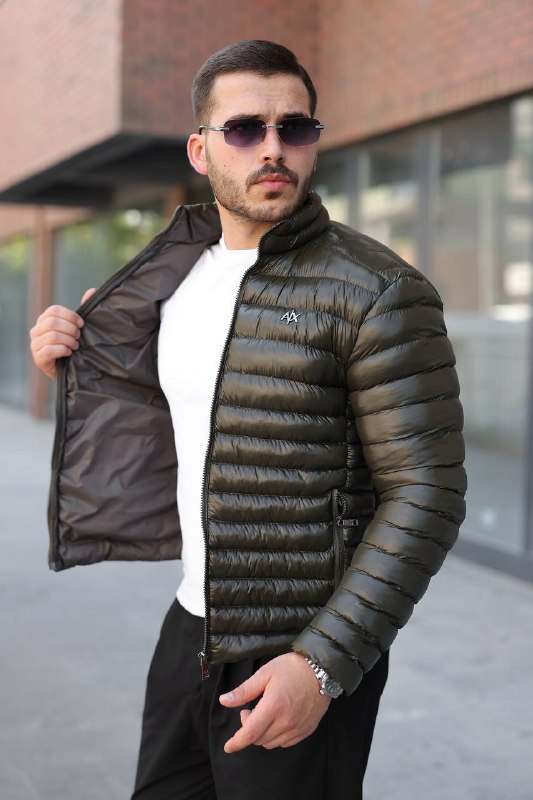 Apparel — TGVJfy_E7xRF view