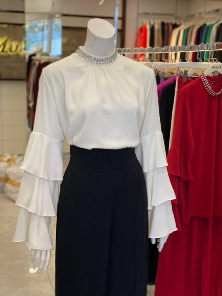 Apparel — TGVSLwGpv9Y-