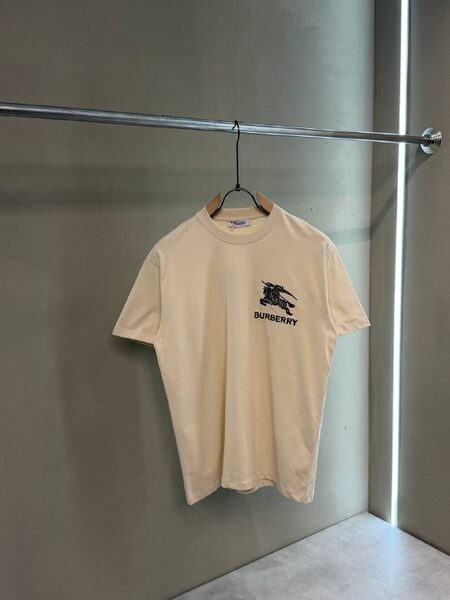 Apparel — TGVUKwoPHbw9 view 3