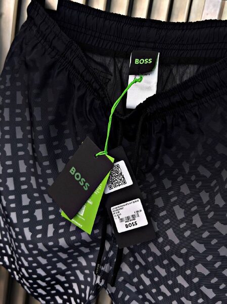 Apparel — TGVZjkZ_zivs view 7