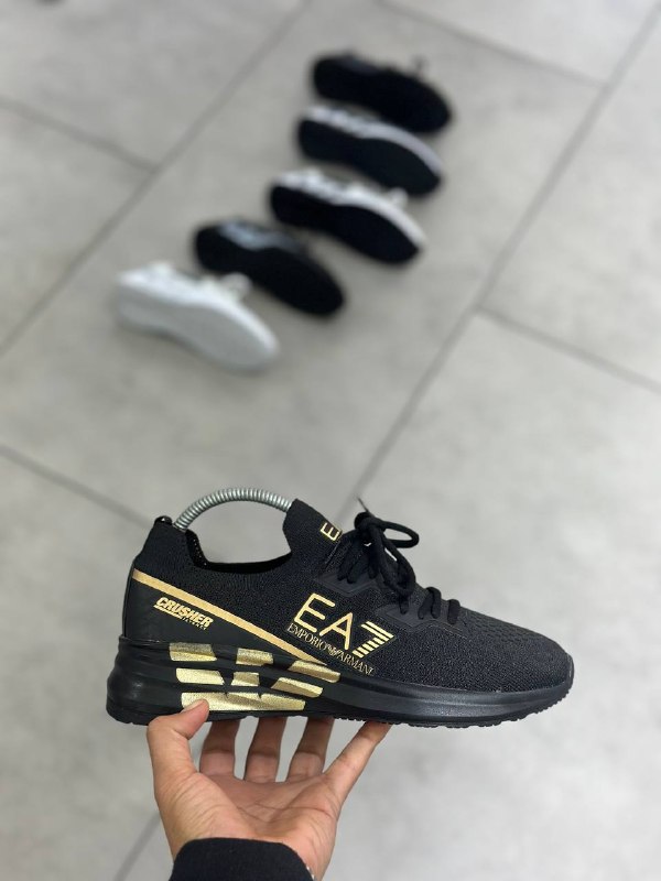 Men's Sneakers — TGVb-J12ejUr view