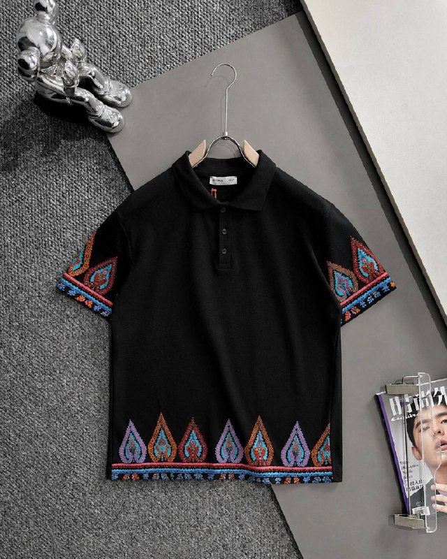 Apparel — TGVbVN80l6Xk