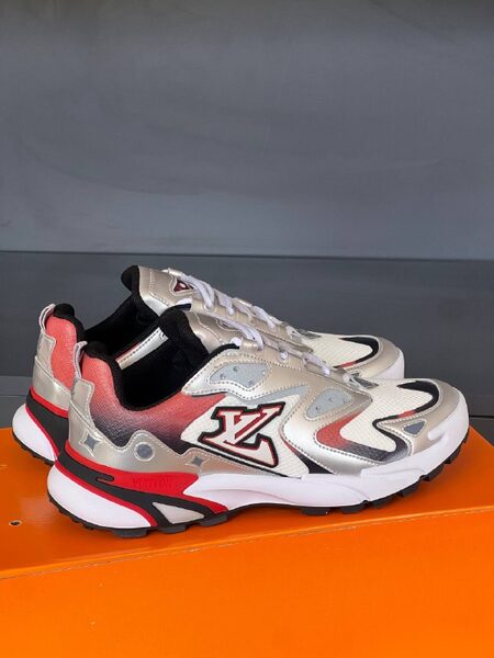 Men's Sneakers — TGVfCgYvQhIK view 4