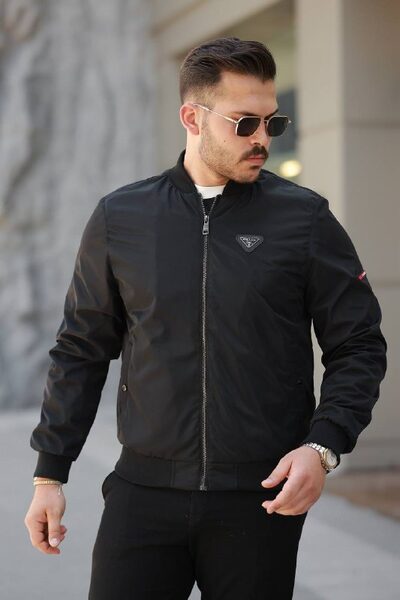 Apparel — TGVlLVsb5DjK
