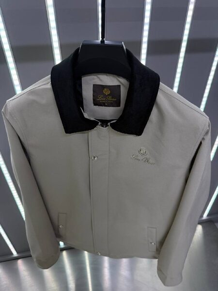 Apparel — TGVp7bAQhOPy view 3