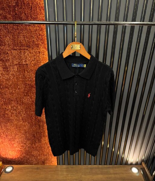 Apparel — TGVqZyrZ_rOr view 5