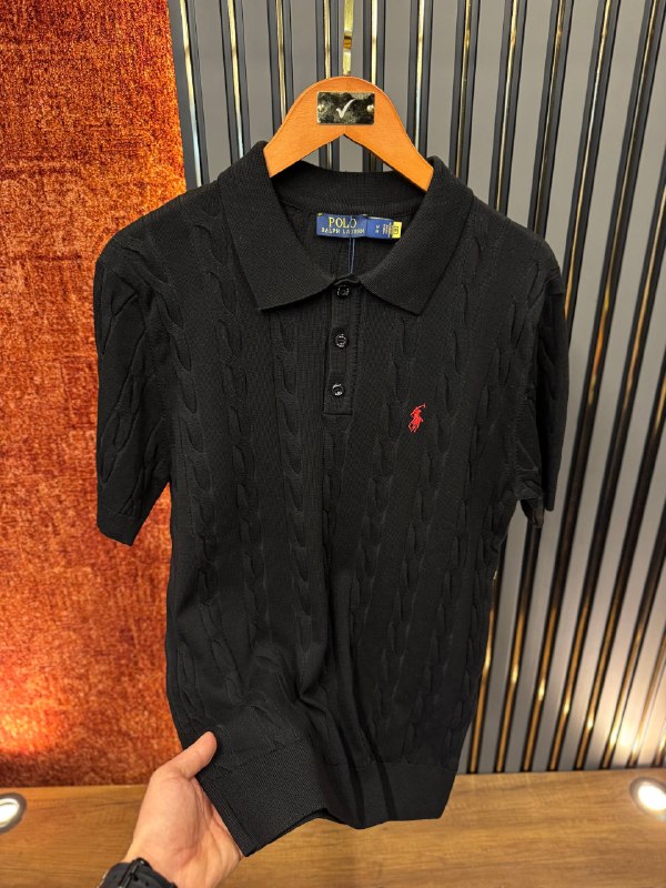Apparel — TGVqZyrZ_rOr view