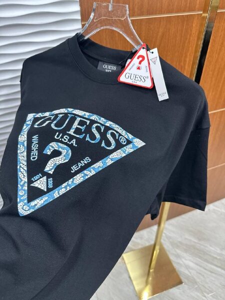 Apparel — TGVsueI7CfEJ view 3
