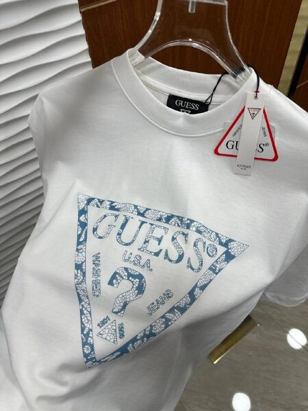 Apparel — TGVsueI7CfEJ view 6