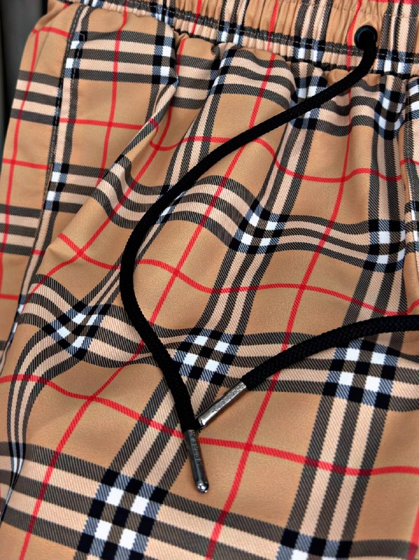 Apparel — TGVtrgGemUG4 view