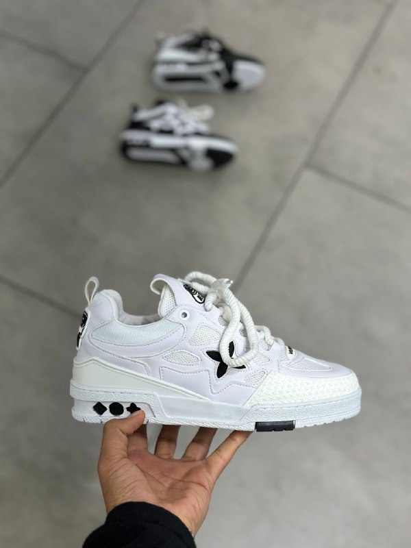 Men's Sneakers — TGVvTKqWgo9x view