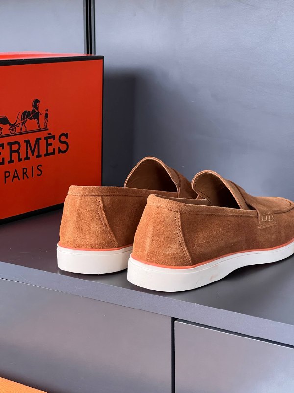 Men's Sneakers — TGW18fKoe2hU view