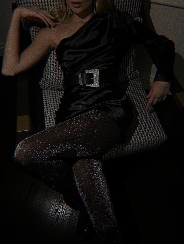Apparel — TGW7AXwvjdEo