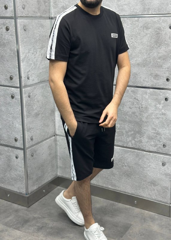 Apparel — TGWAlKVG7krL