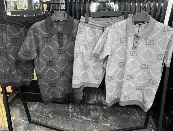 Apparel — TGWOWhsjmeqC