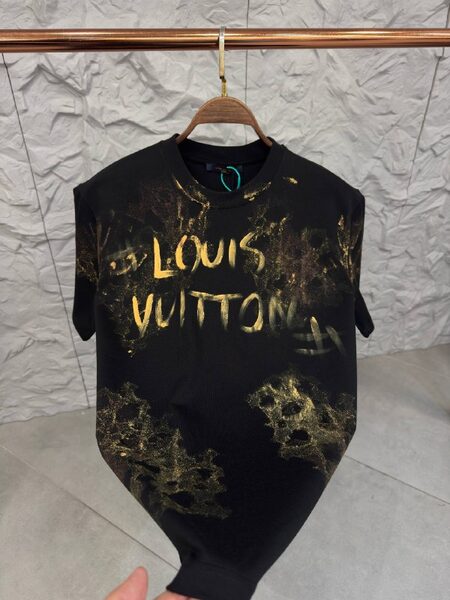 Apparel — TGWQgxhqzK0S view 4