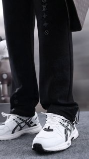 Apparel — TGWQydxDjSW-