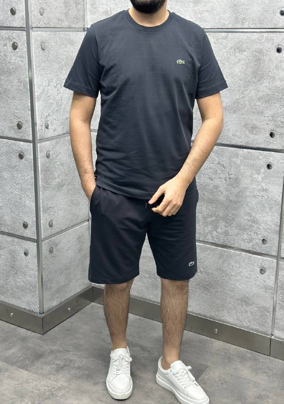 Apparel — TGWWtAO0foZ3