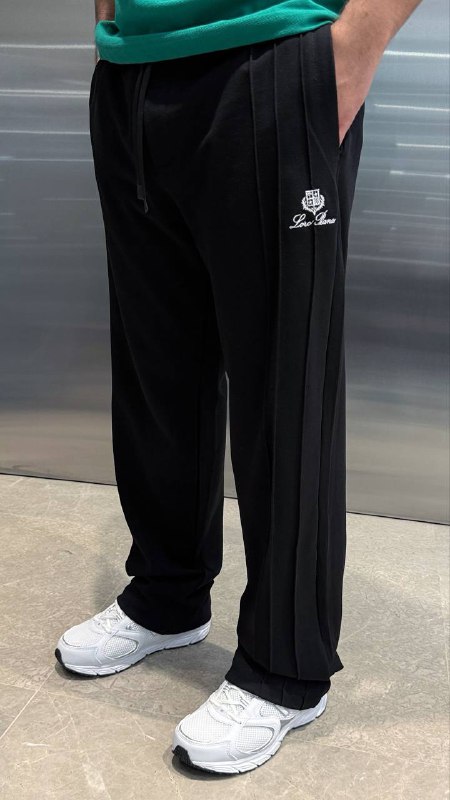 Apparel — TGWYEoHdHDPS