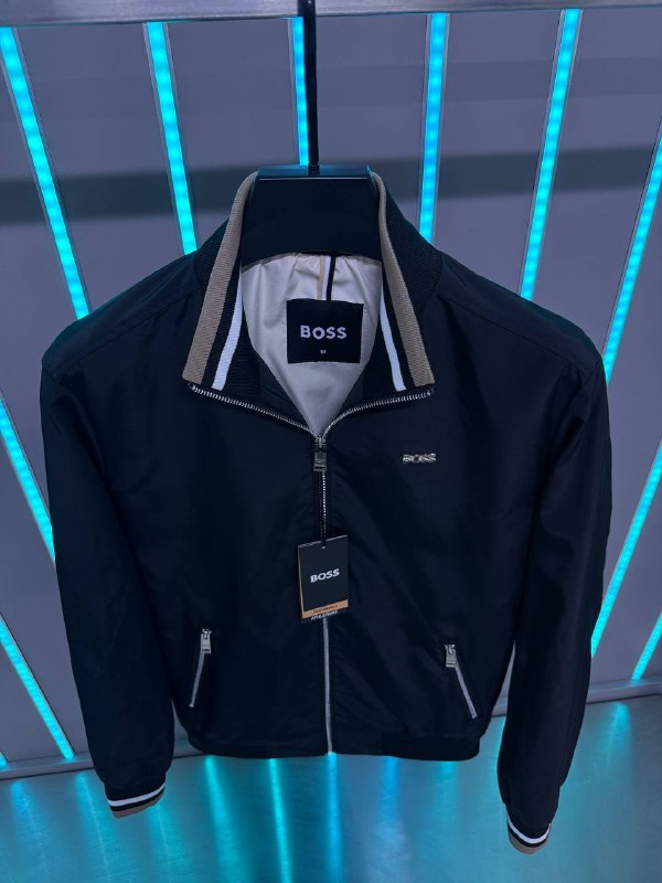 Apparel — TGWZ4ORD8oI3 view
