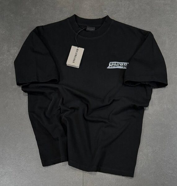 Apparel — TGWcm_nkbSMe