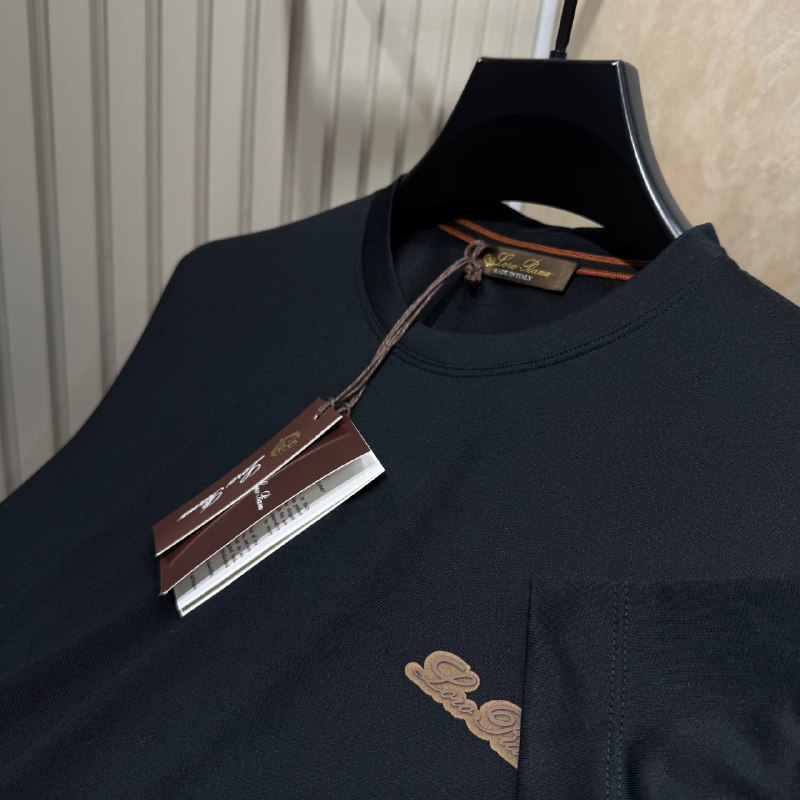 Apparel — TGWgRTiNiz90
