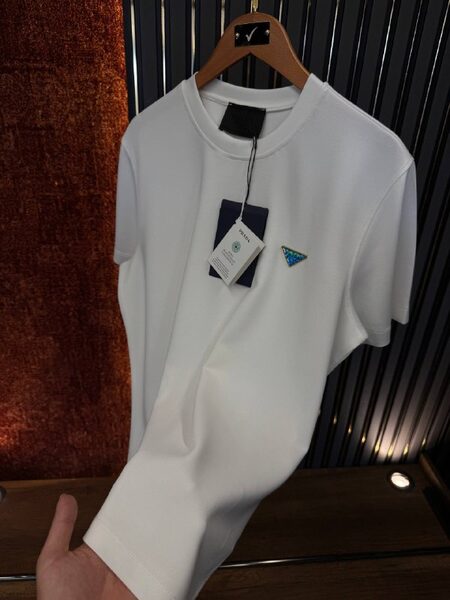 Apparel — TGWpN5ez2wgx view 2