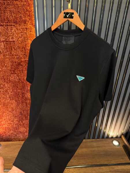Apparel — TGWpN5ez2wgx view 4